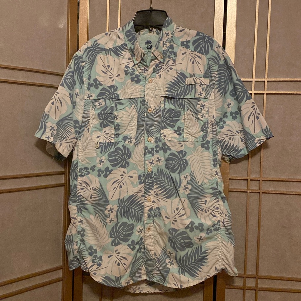 Ocean & Coast men’s button down, tropical printed fishing shirt, men's medium
